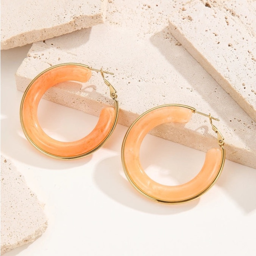 Peach Swirl Hoops - Picture 9 of 10